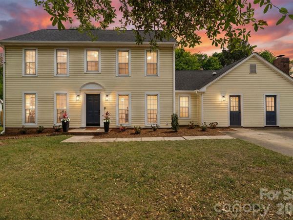 6600 Porterfield Road, Charlotte, NC 28226