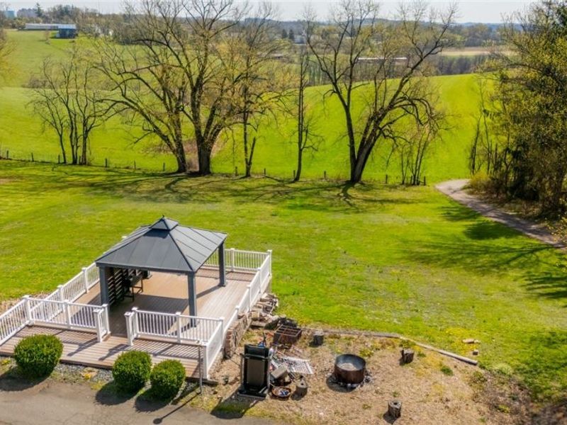 71805 Sharon Road, Bridgeport, OH 43912 Photo 11