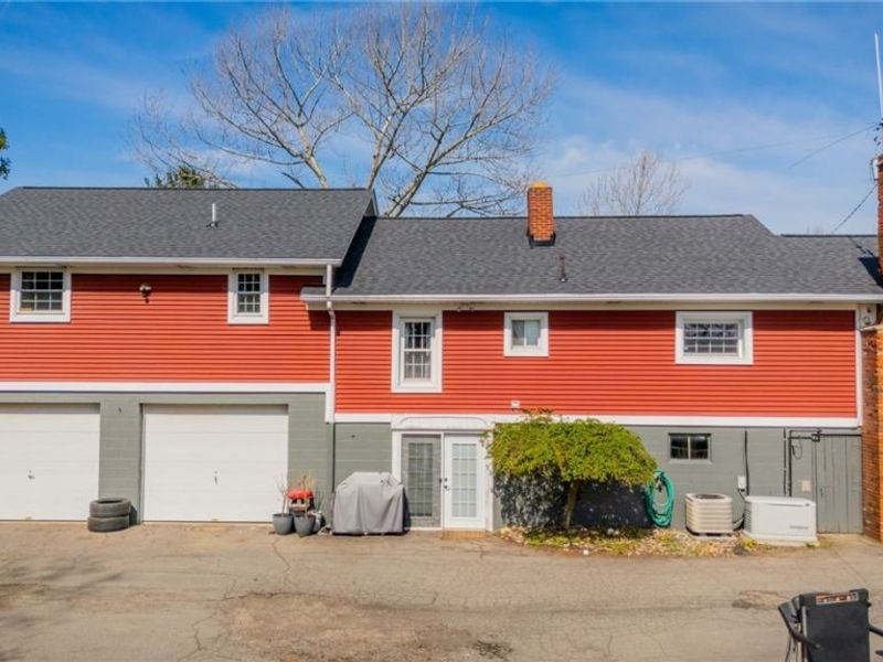 71805 Sharon Road, Bridgeport, OH 43912 Photo 13