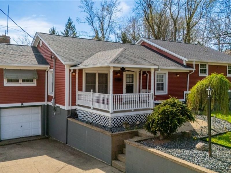 71805 Sharon Road, Bridgeport, OH 43912 Photo 3