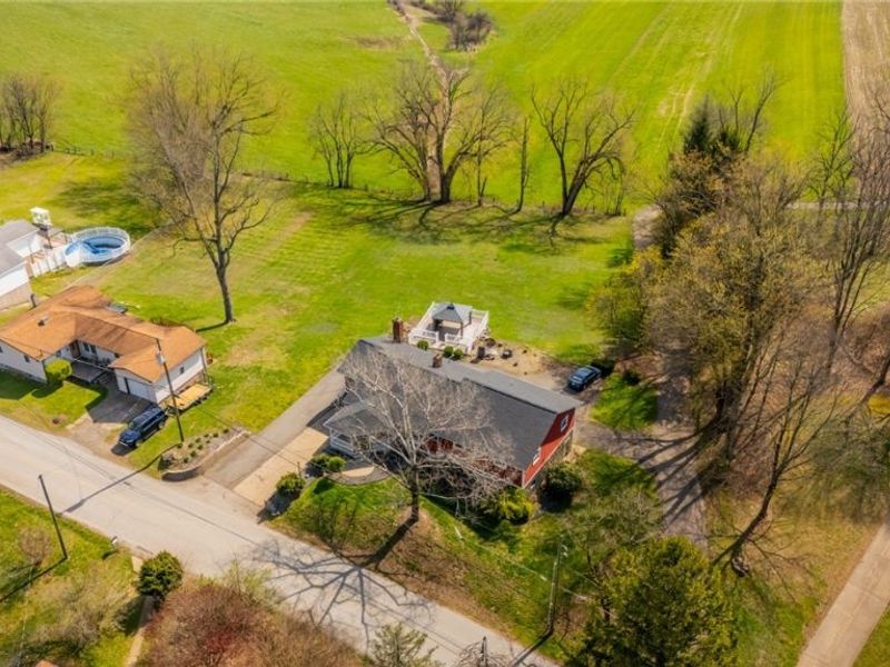 71805 Sharon Road, Bridgeport, OH 43912 Photo 8