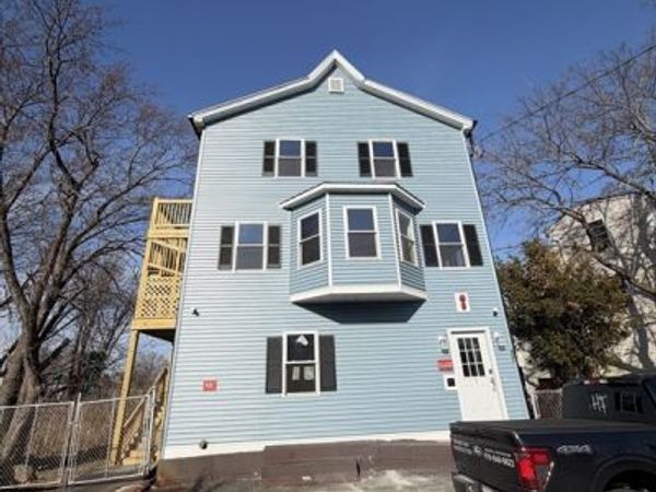 57 Oak Island St, Unit 1, Revere, MA 02151