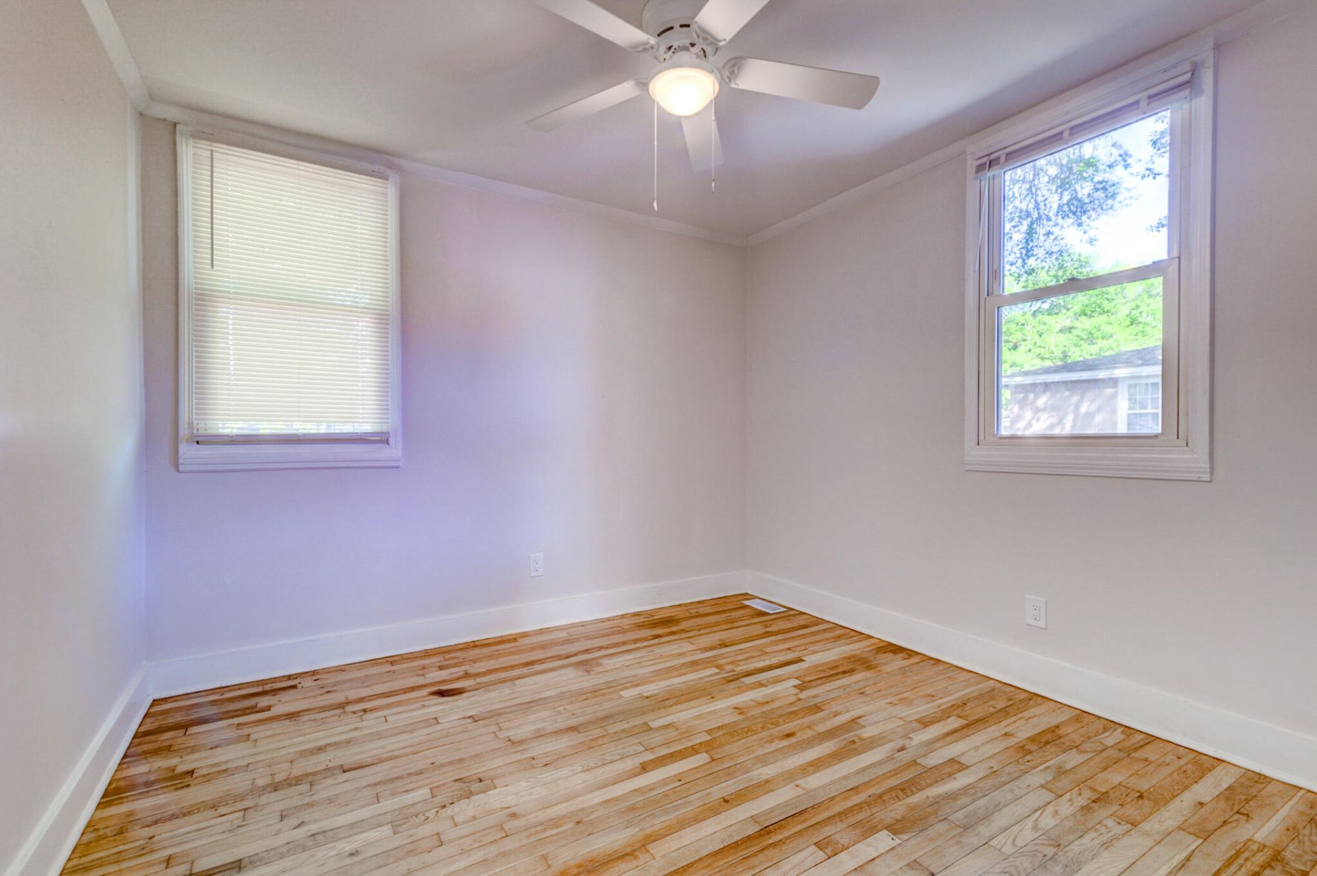 5877 Kirkwood Avenue Photo 14