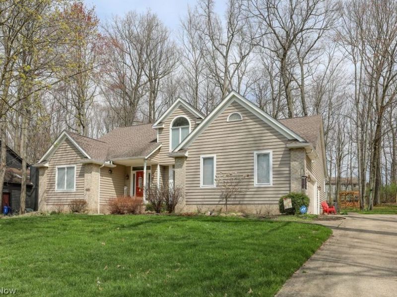 358 Woodbend Road, Ravenna, OH 44266 Photo 2