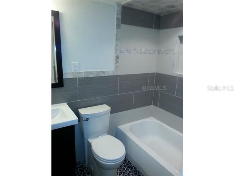 1301 S Howard Avenue, Unit B17, Tampa, FL 33606 Photo