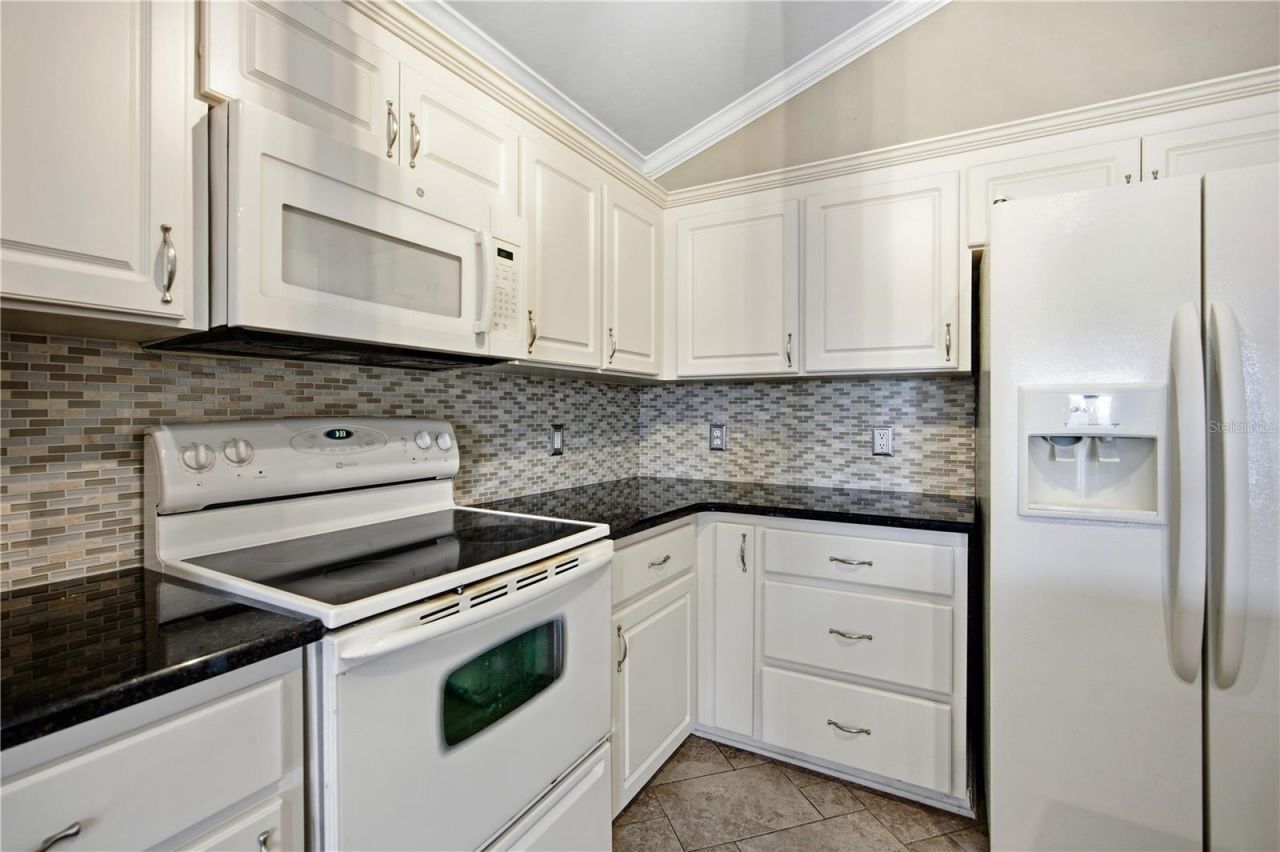 25488 NW 10th Avenue , Newberry, FL 32669 Photo