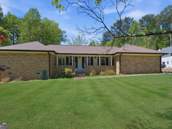 751 Oakley Drive NW, Marietta, GA 30064