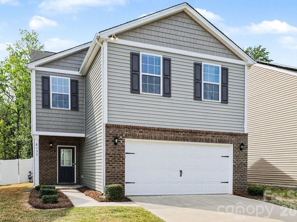8133 Clairwood Drive , Charlotte, NC 28269