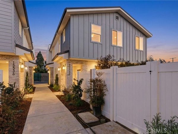 15540 Colorado Avenue, Paramount, CA 90723