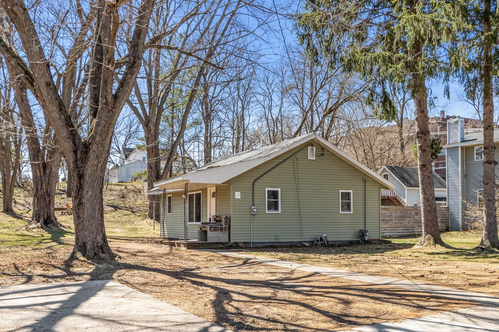 218 E Park Street, Montello, WI 53949 Main Photo