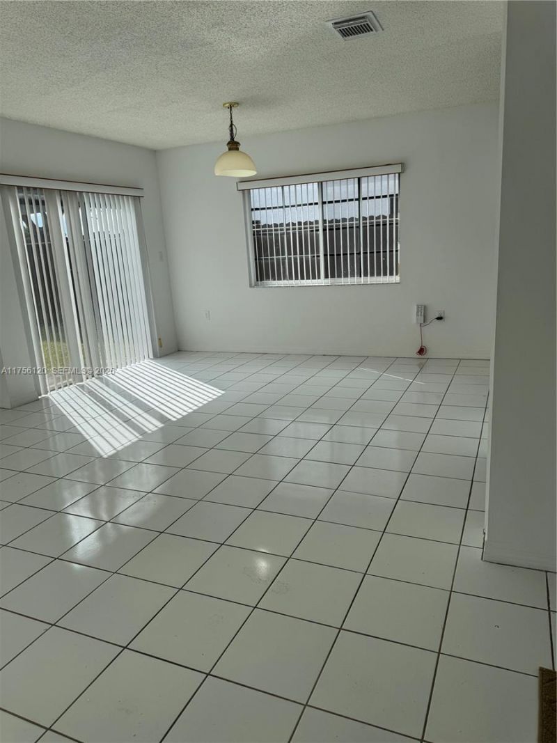 14156 SW 163rd Ter, Miami, FL 33177 Photo