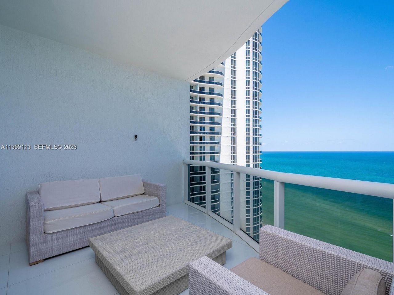 15901 Collins Ave , Unit 2504, Sunny Isles Beach, FL 33160 Photo