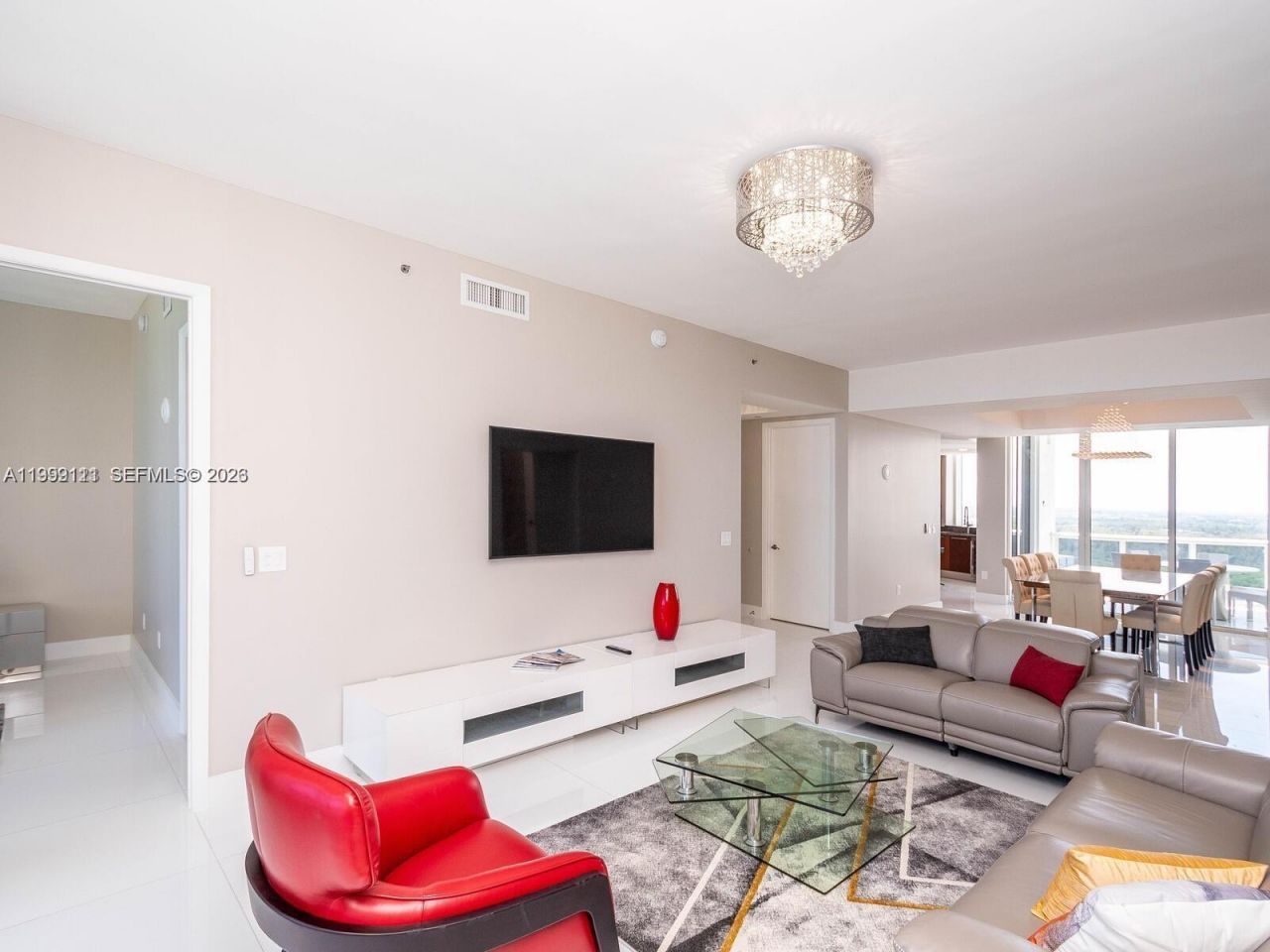 15901 Collins Ave , Unit 2504, Sunny Isles Beach, FL 33160 Photo