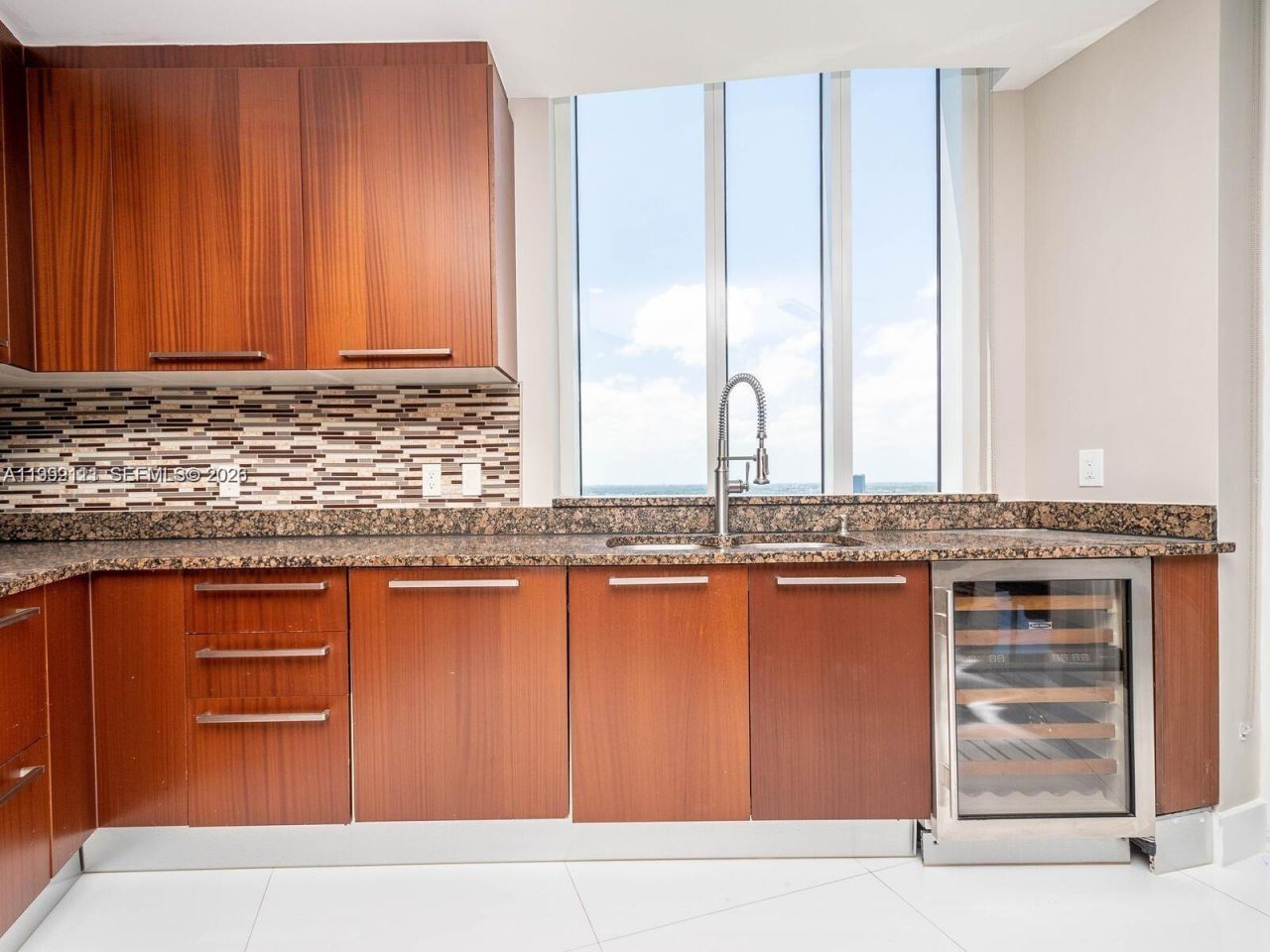 15901 Collins Ave , Unit 2504, Sunny Isles Beach, FL 33160 Photo