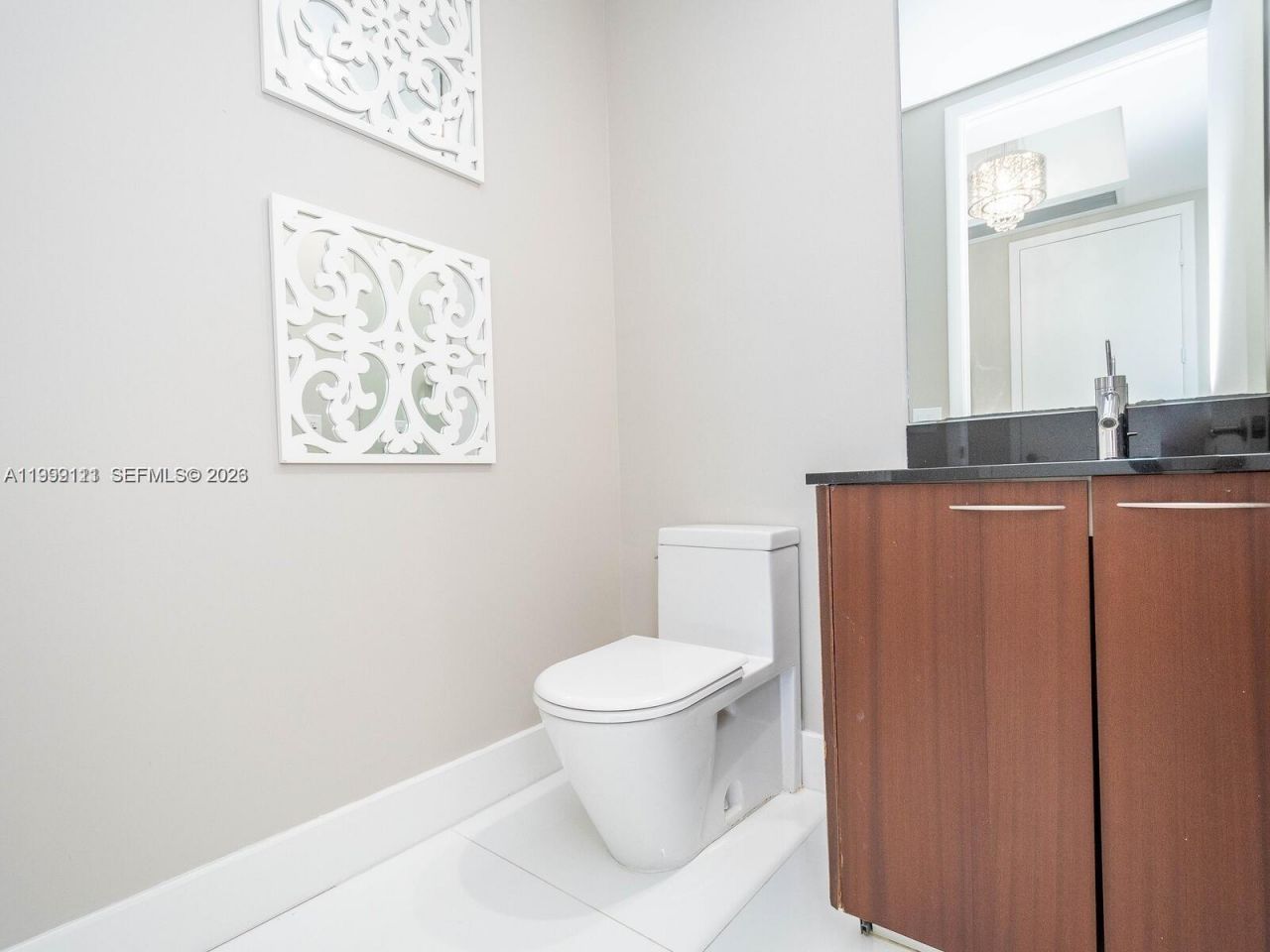 15901 Collins Ave , Unit 2504, Sunny Isles Beach, FL 33160 Photo