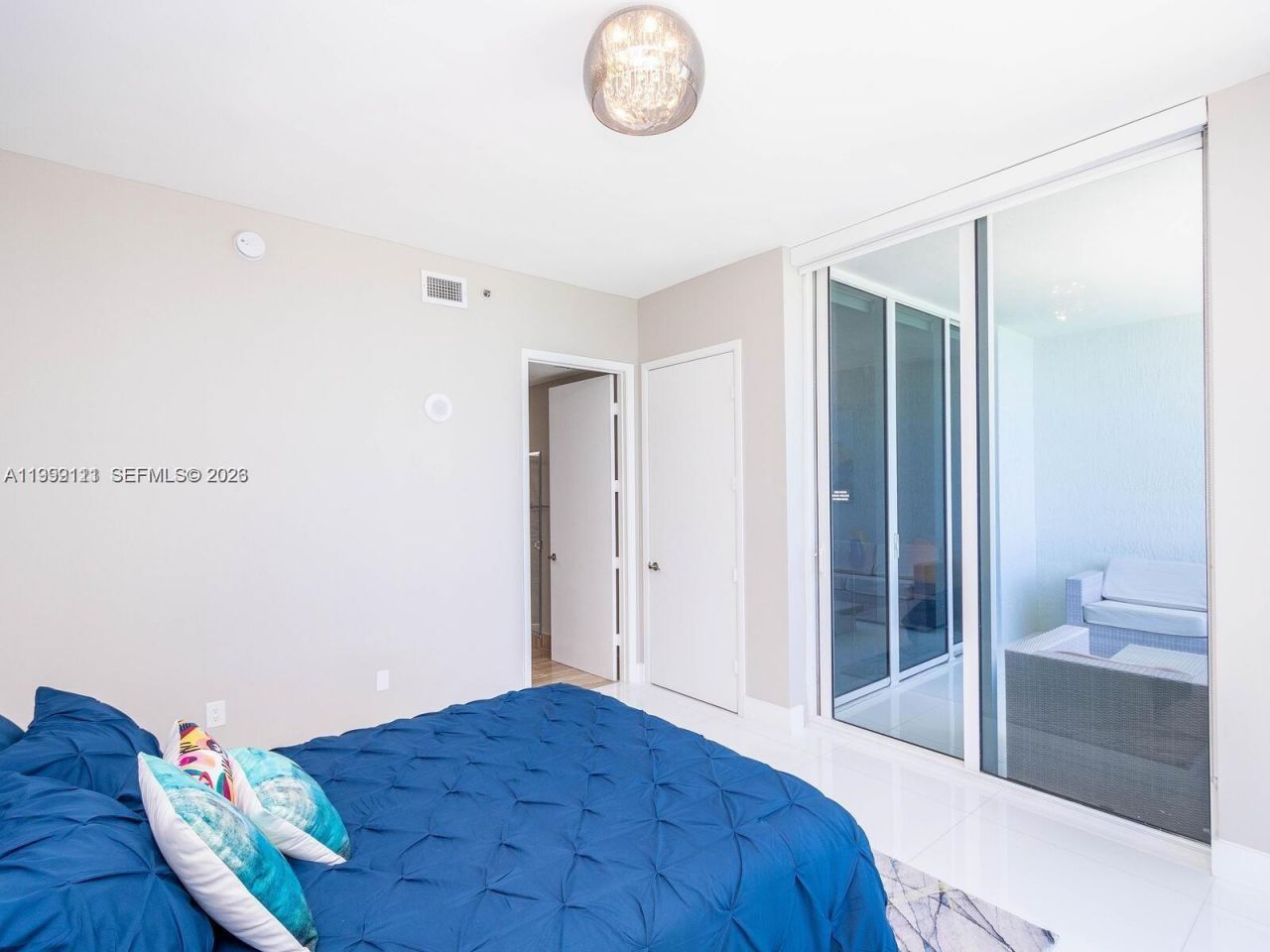 15901 Collins Ave , Unit 2504, Sunny Isles Beach, FL 33160 Photo