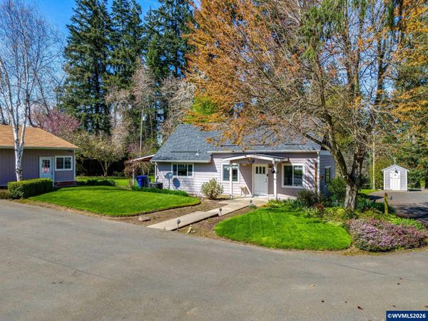 3249 64th Pl NE, Salem, OR 97305