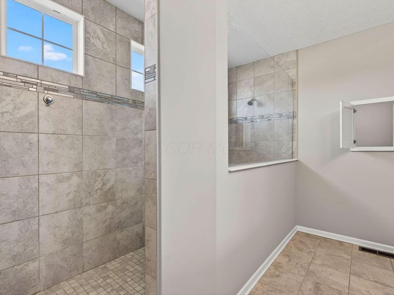 6817 Oliver Way, Dublin, OH 43016 Photo 51