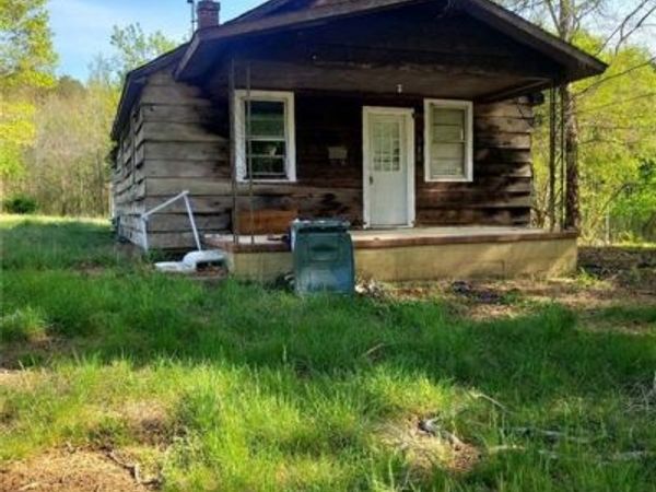 732 FRIENDLY Road , Eden, NC 27288