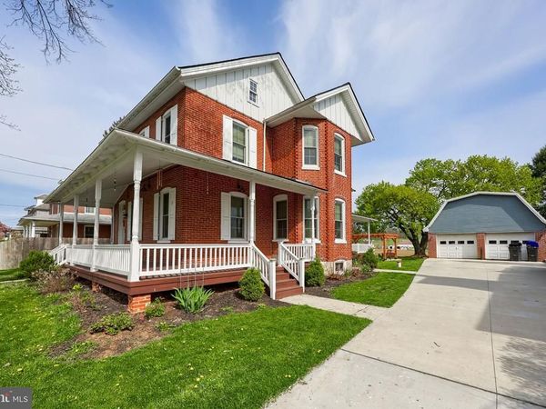 15 N KINZER ROAD, KINZERS, PA 17535