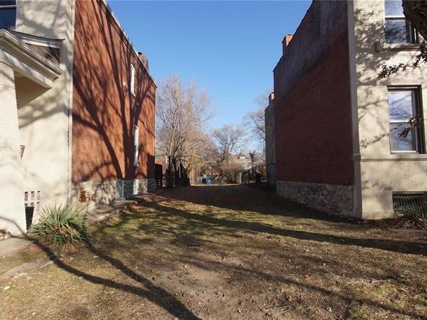 4157 Laclede Avenue, St Louis, MO 63108