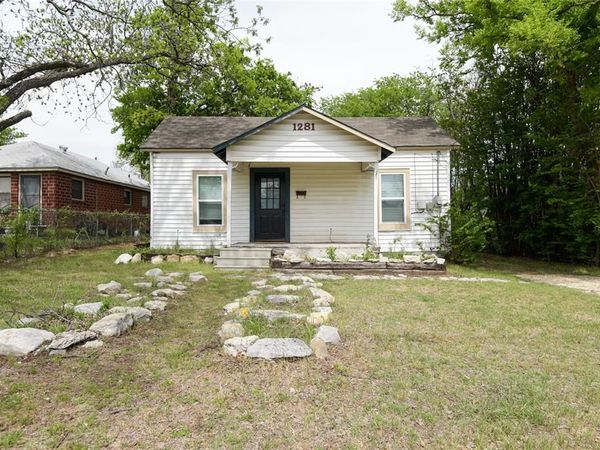 1281 Swan Street , Stephenville, TX 76401