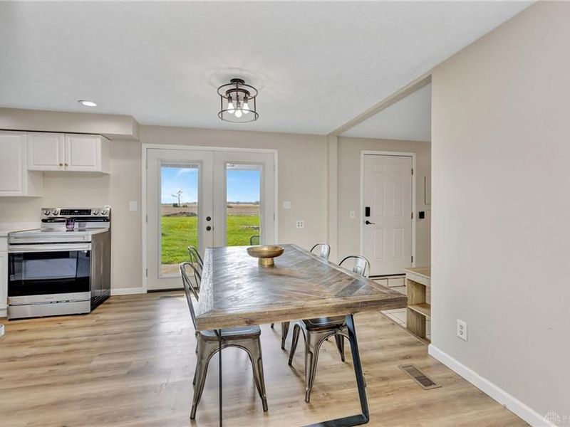 1171 N Sulphur Springs Road, West Alexandria, OH 45381 Photo 13