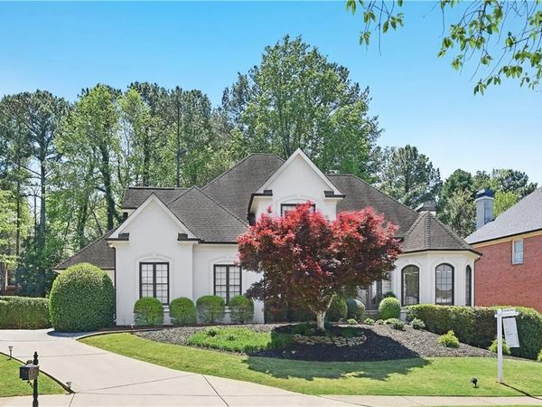 9170 Nesbit Lakes Drive, Alpharetta, GA 30022