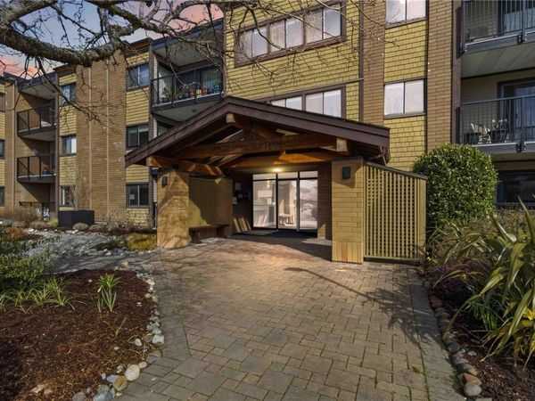 1870 McKenzie Ave, Unit 224, Saanich, BC V8N 4X3