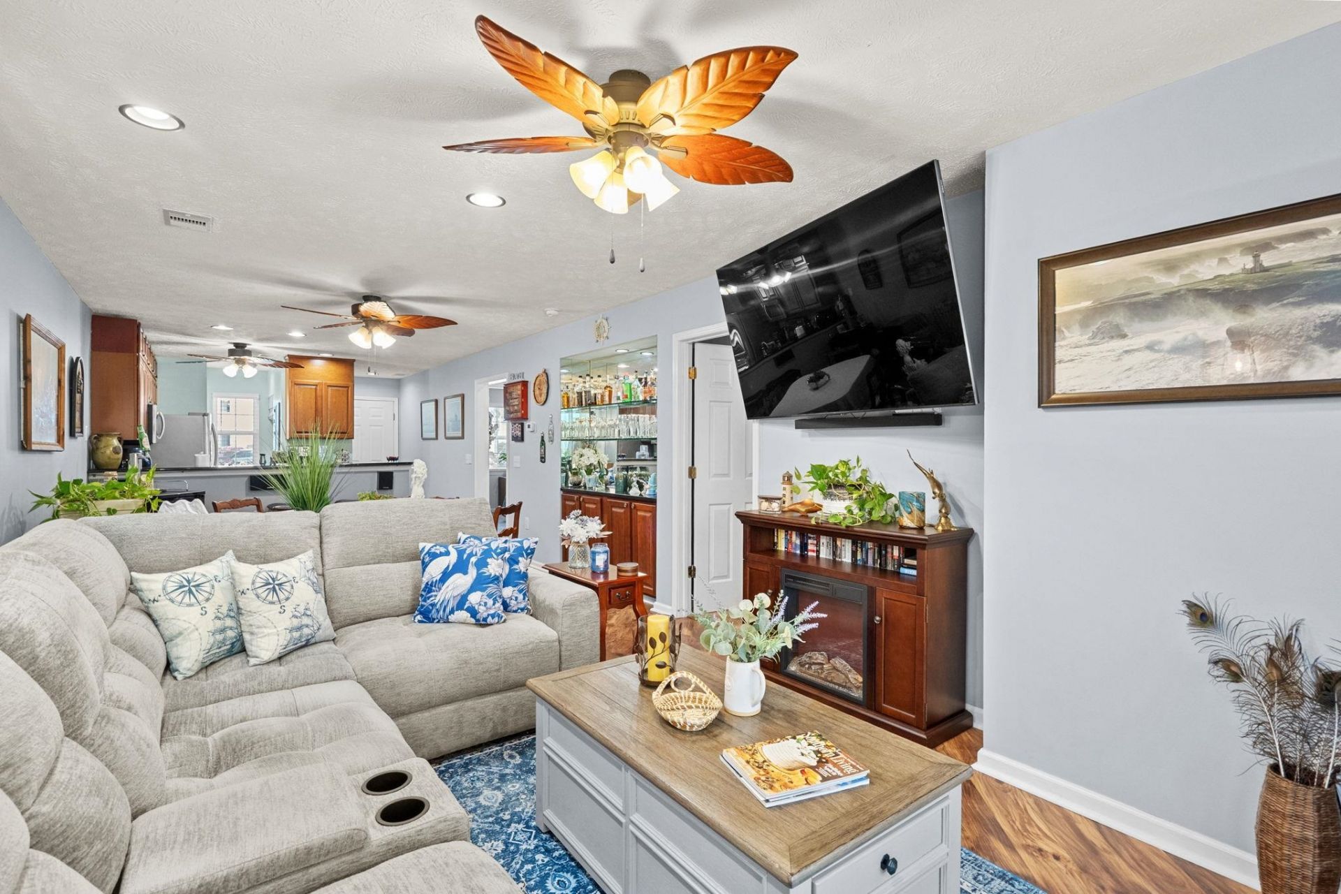 633 Waterway Village Blvd.  Photo 24