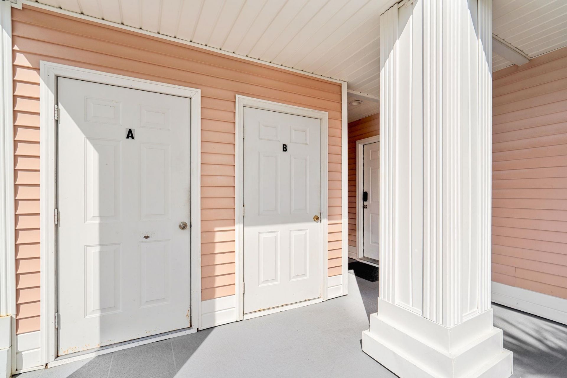 633 Waterway Village Blvd.  Photo 33