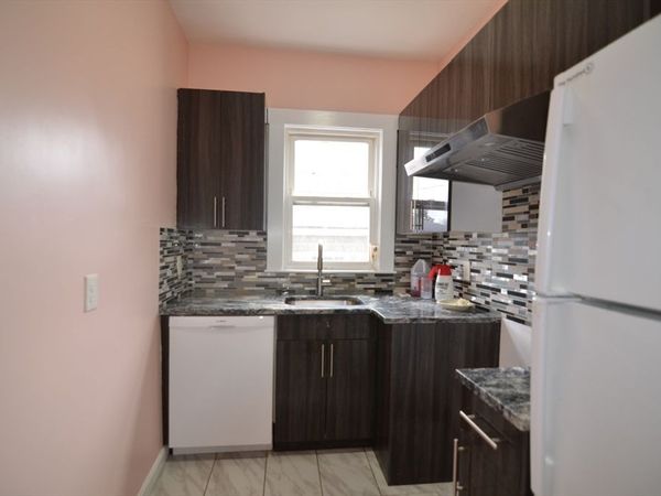 114 Rockdale Ave, New Bedford, MA 02740