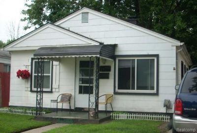 13772 Hendricks Avenue, Warren, MI 48089 Main Photo