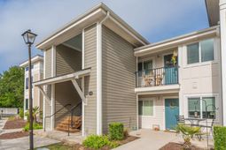 265 Alexandra Drive photo 4