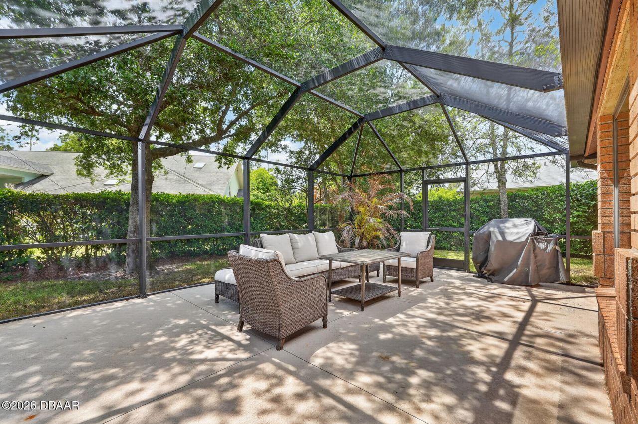 923 Club House Boulevard, New Smyrna Beach, FL 32168 Photo