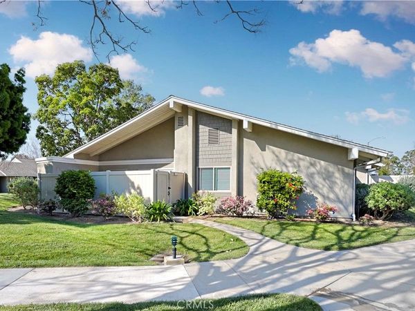 8933 Amador Circle #1316E, Huntington Beach, CA 92646