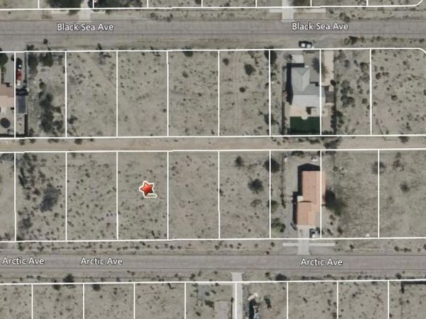 1348 Arctic Avenue, Thermal, CA 92274