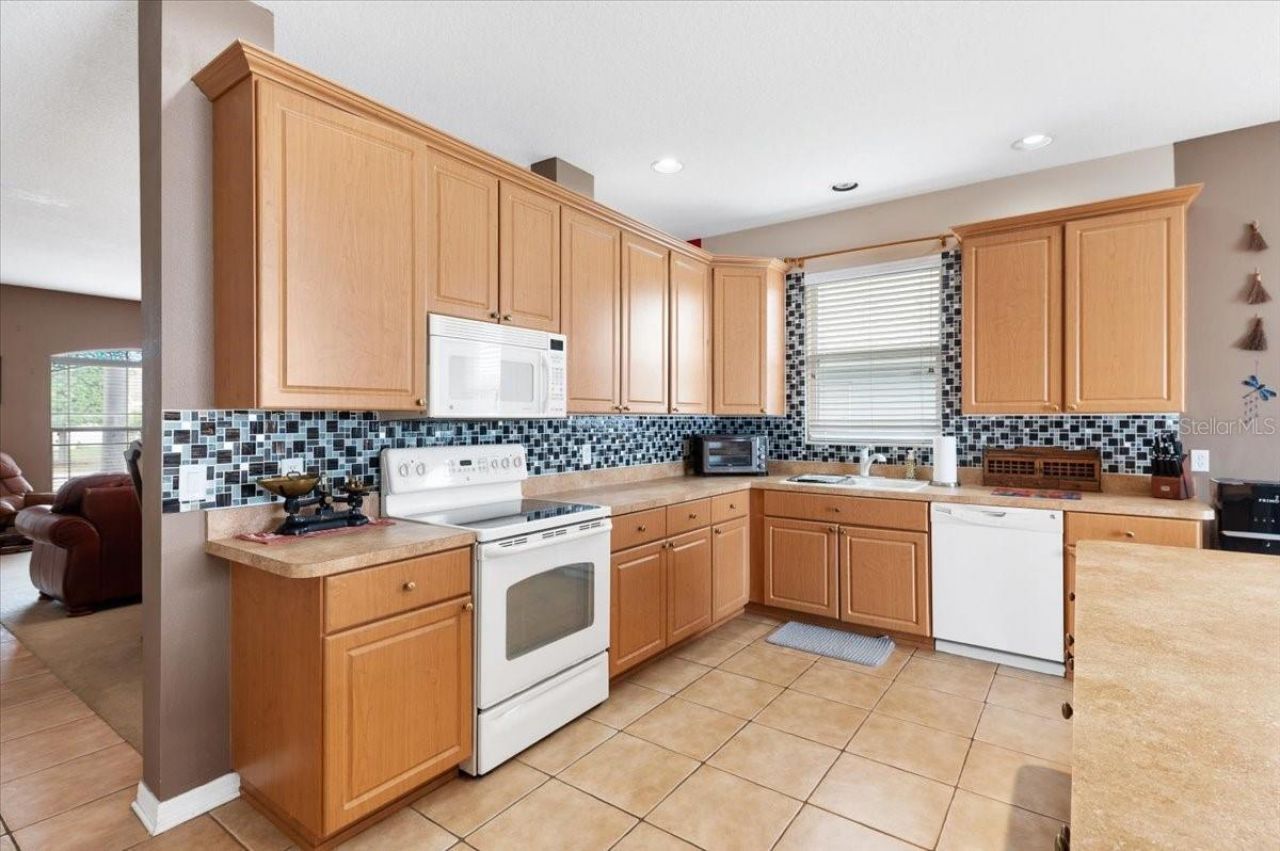 5742 48th Street Circle E, Bradenton, FL 34203 Photo