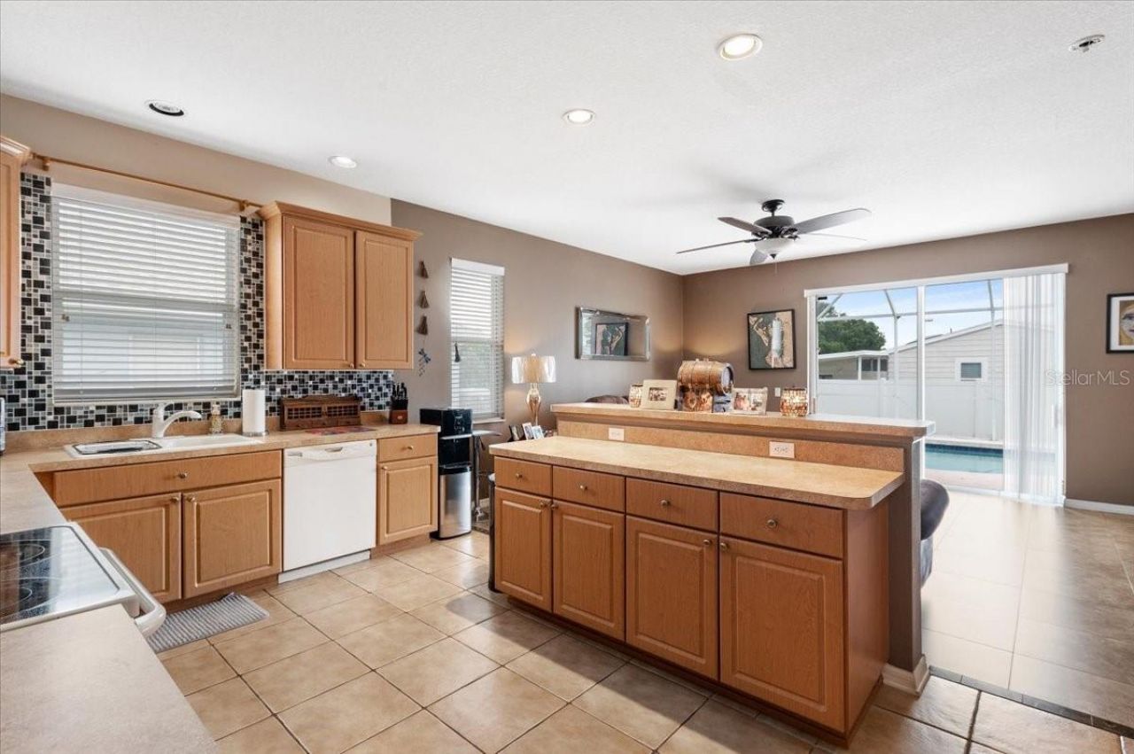 5742 48th Street Circle E, Bradenton, FL 34203 Photo