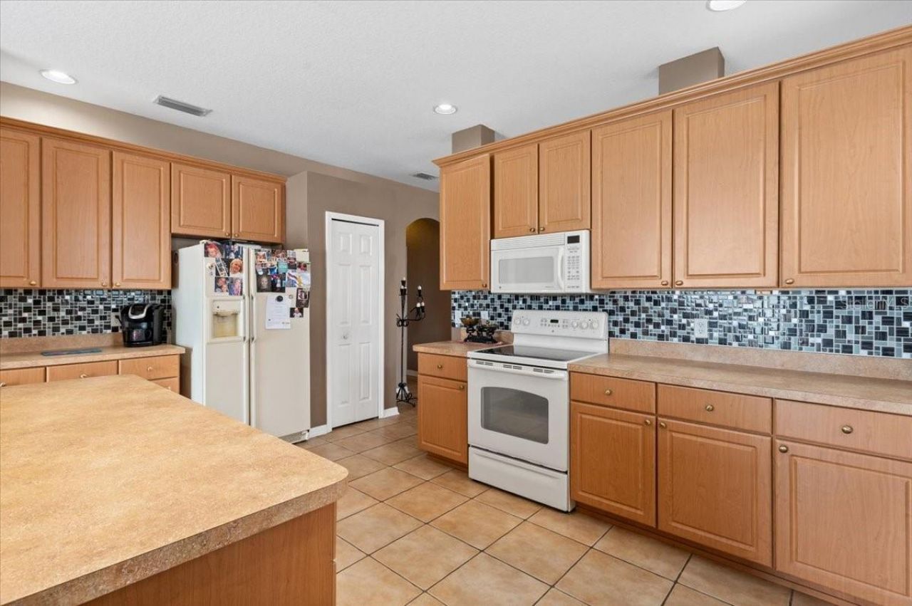 5742 48th Street Circle E, Bradenton, FL 34203 Photo