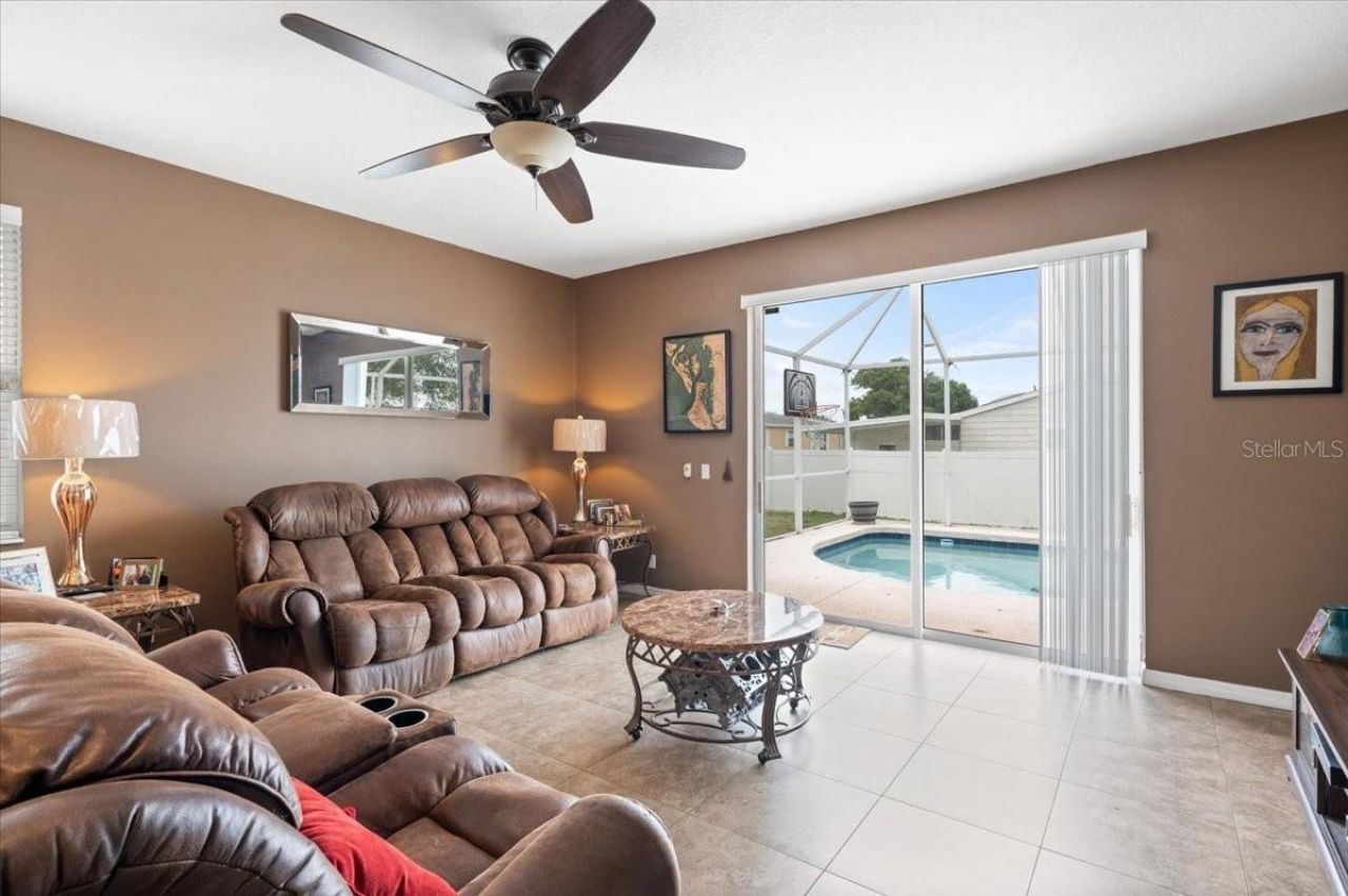 5742 48th Street Circle E, Bradenton, FL 34203 Photo