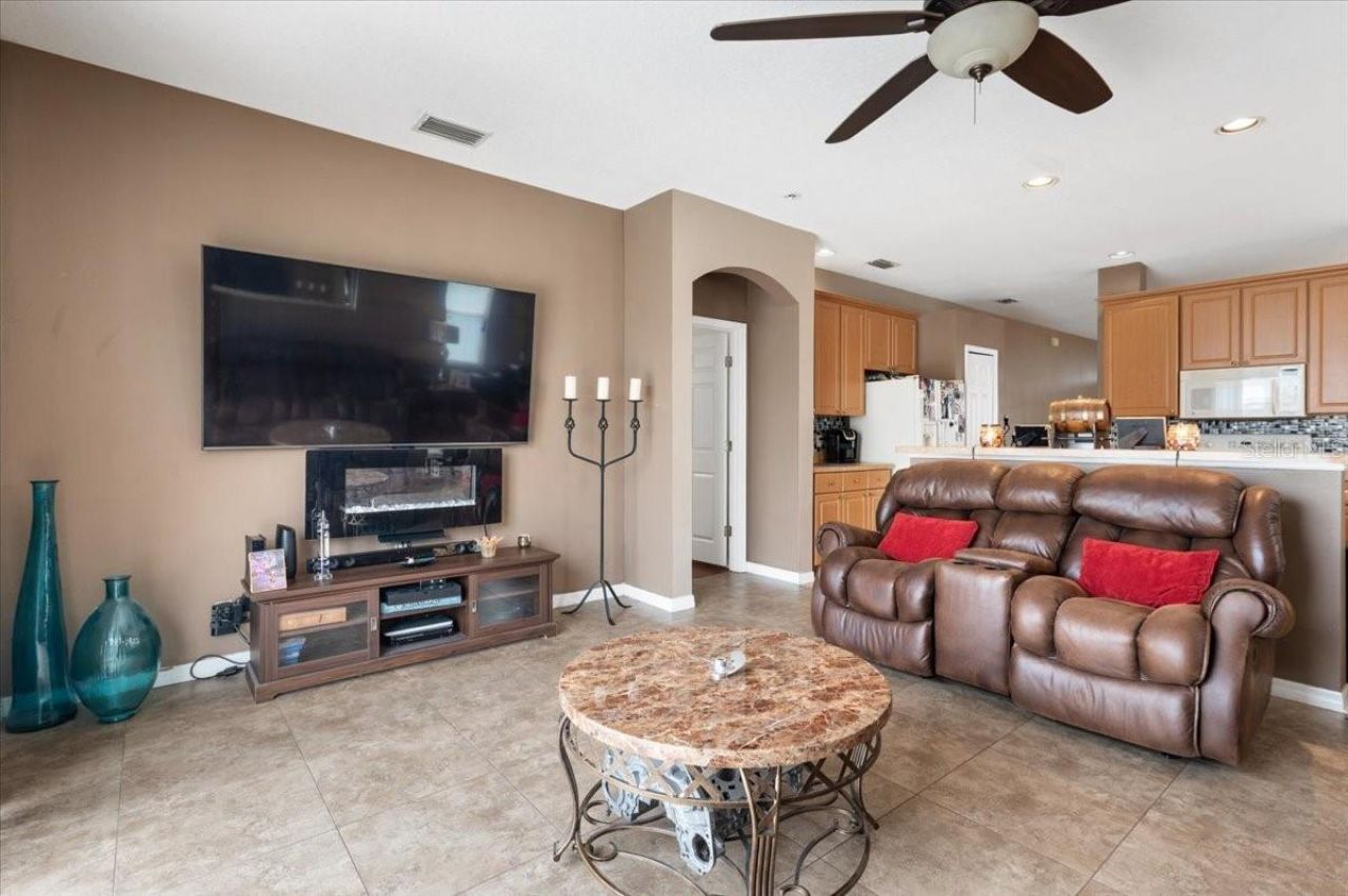 5742 48th Street Circle E, Bradenton, FL 34203 Photo