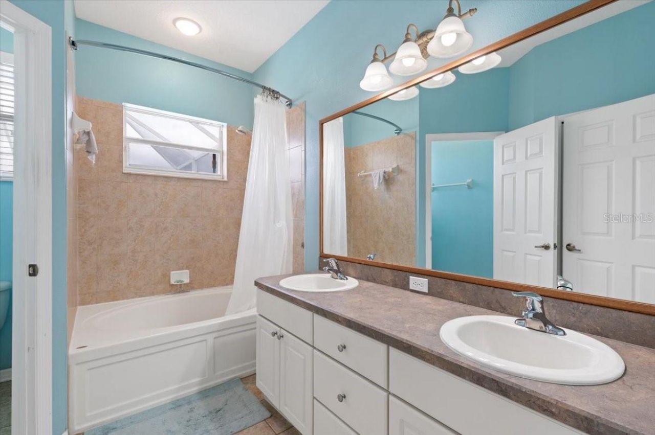 5742 48th Street Circle E, Bradenton, FL 34203 Photo