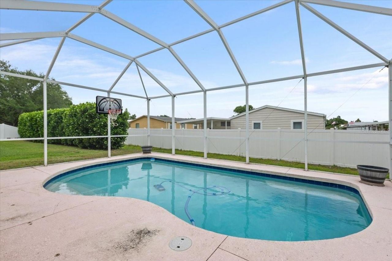 5742 48th Street Circle E, Bradenton, FL 34203 Photo