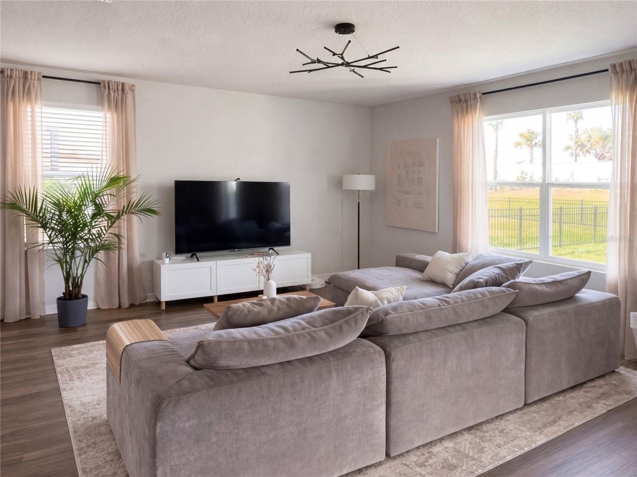 3419 Hilltop Circle, Bradenton, FL 34211 Photo