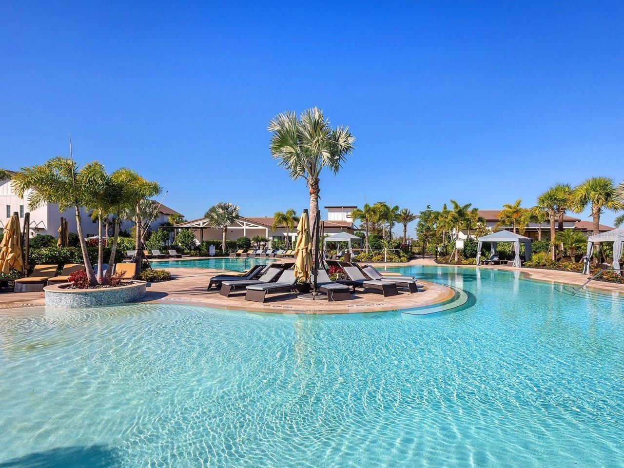 3419 Hilltop Circle, Bradenton, FL 34211 Photo