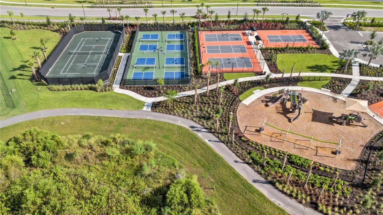 3419 Hilltop Circle, Bradenton, FL 34211 Photo