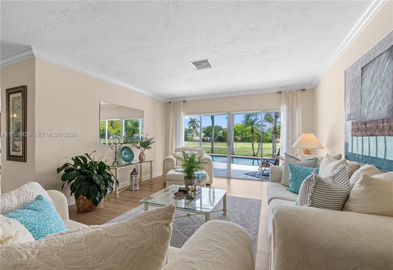 10325 SW 102nd Ct, Miami, FL 33176 Photo