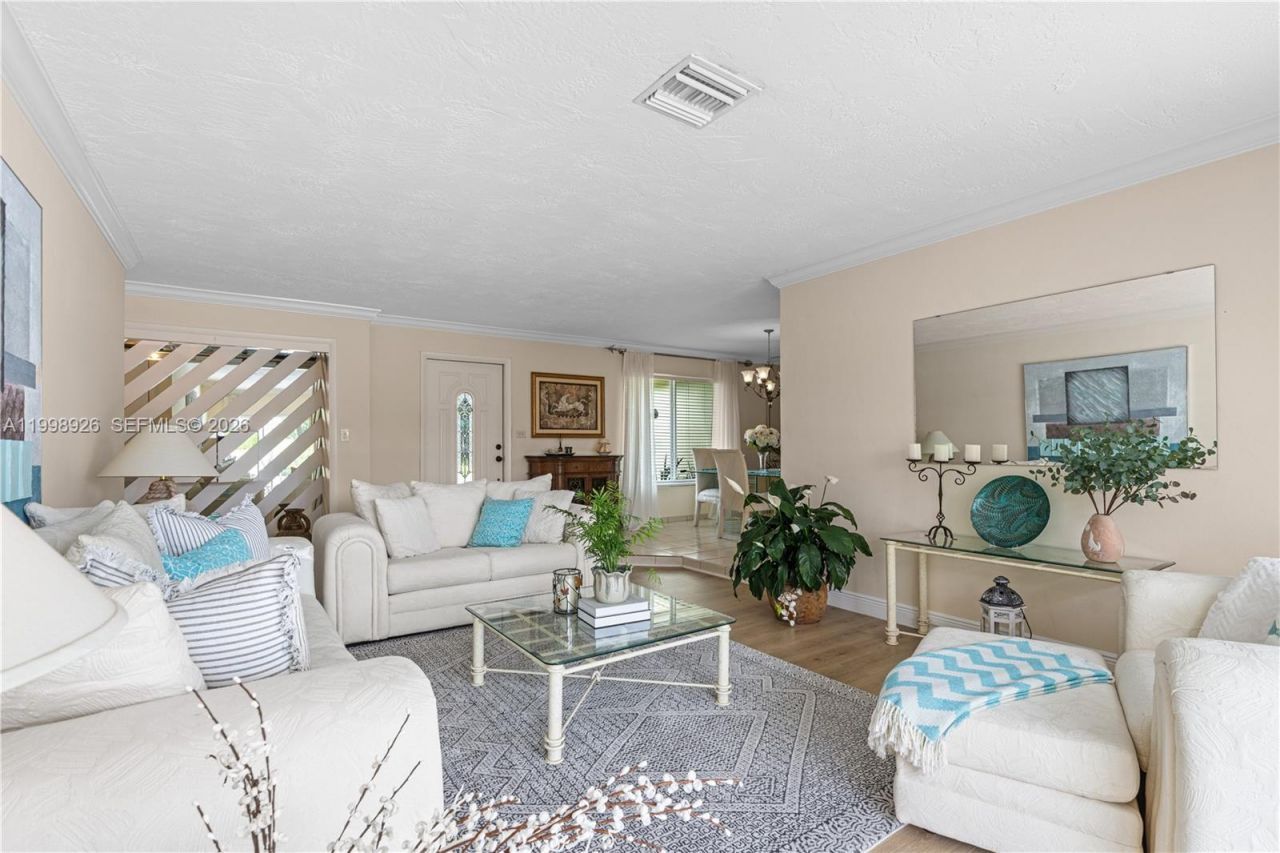 10325 SW 102nd Ct, Miami, FL 33176 Photo