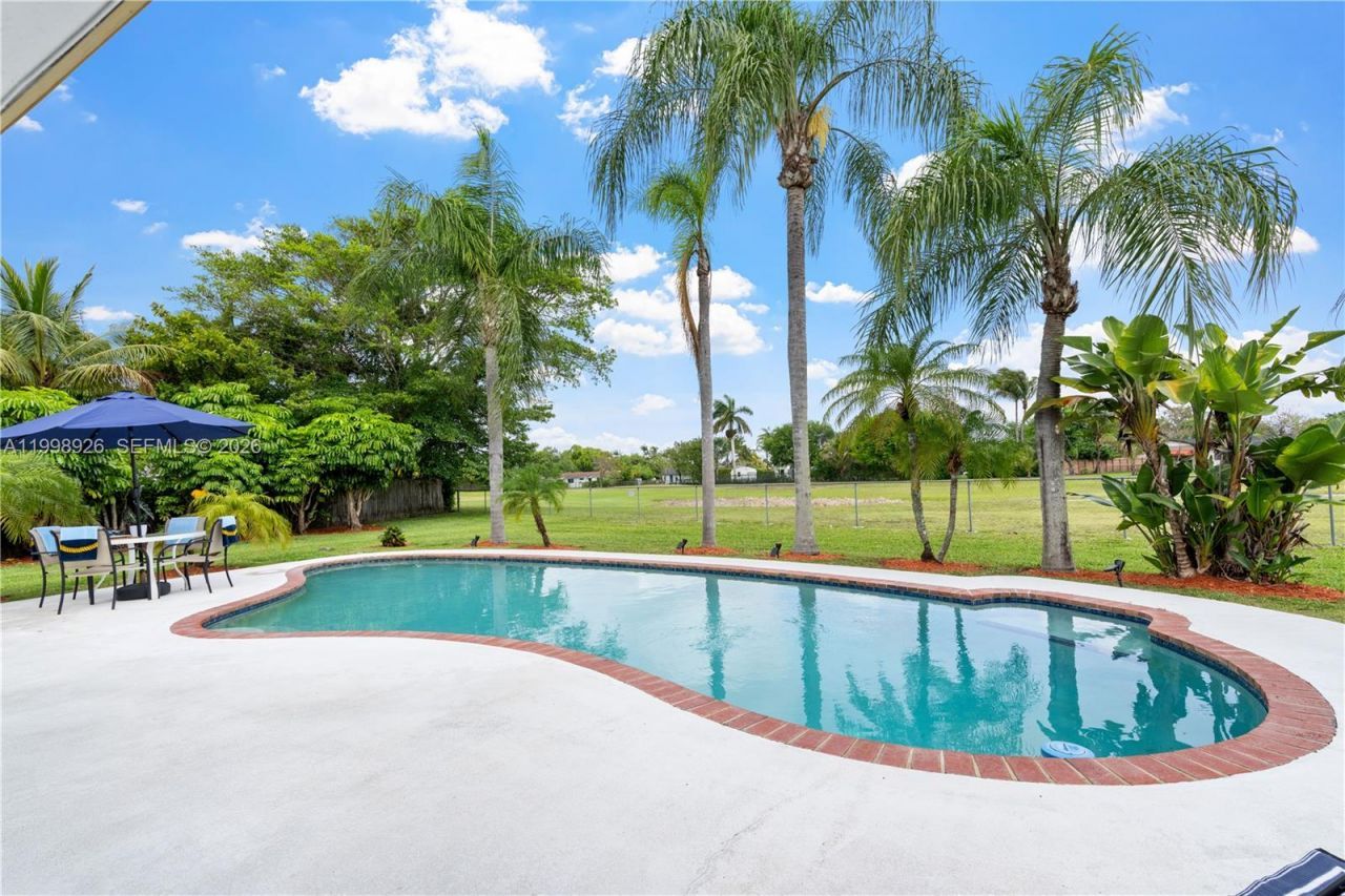 10325 SW 102nd Ct, Miami, FL 33176 Photo